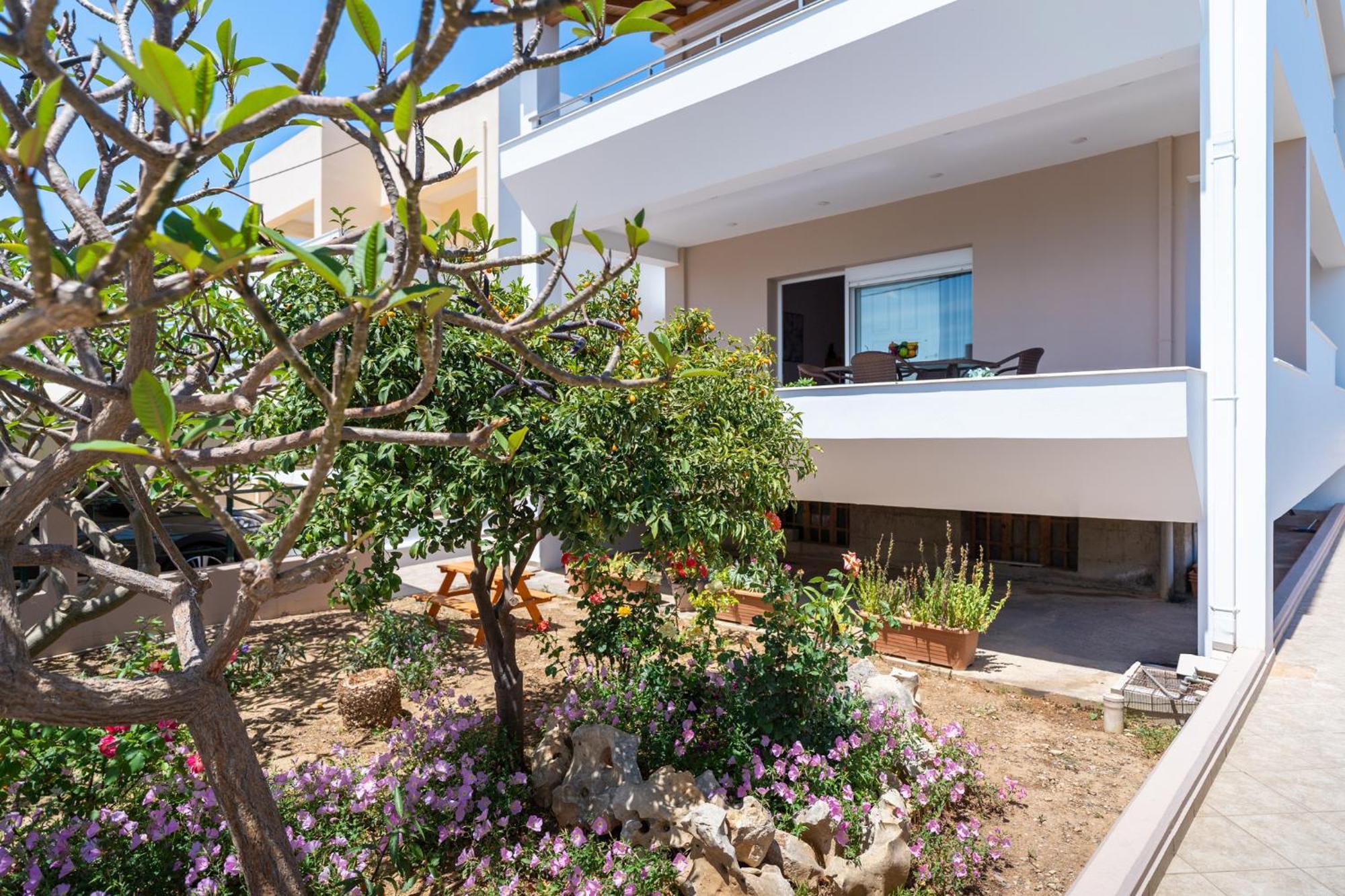 Apartment Plumeria *